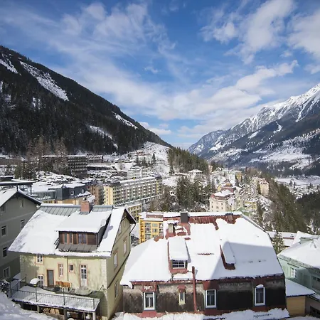 In Near Slopes Apartamento